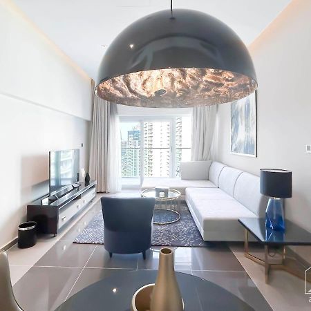 Luxury Stay At Damac Majestine With Balcony & Views ドバイ エクステリア 写真