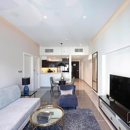 Luxury Stay At Damac Majestine With Balcony & Views ドバイ エクステリア 写真