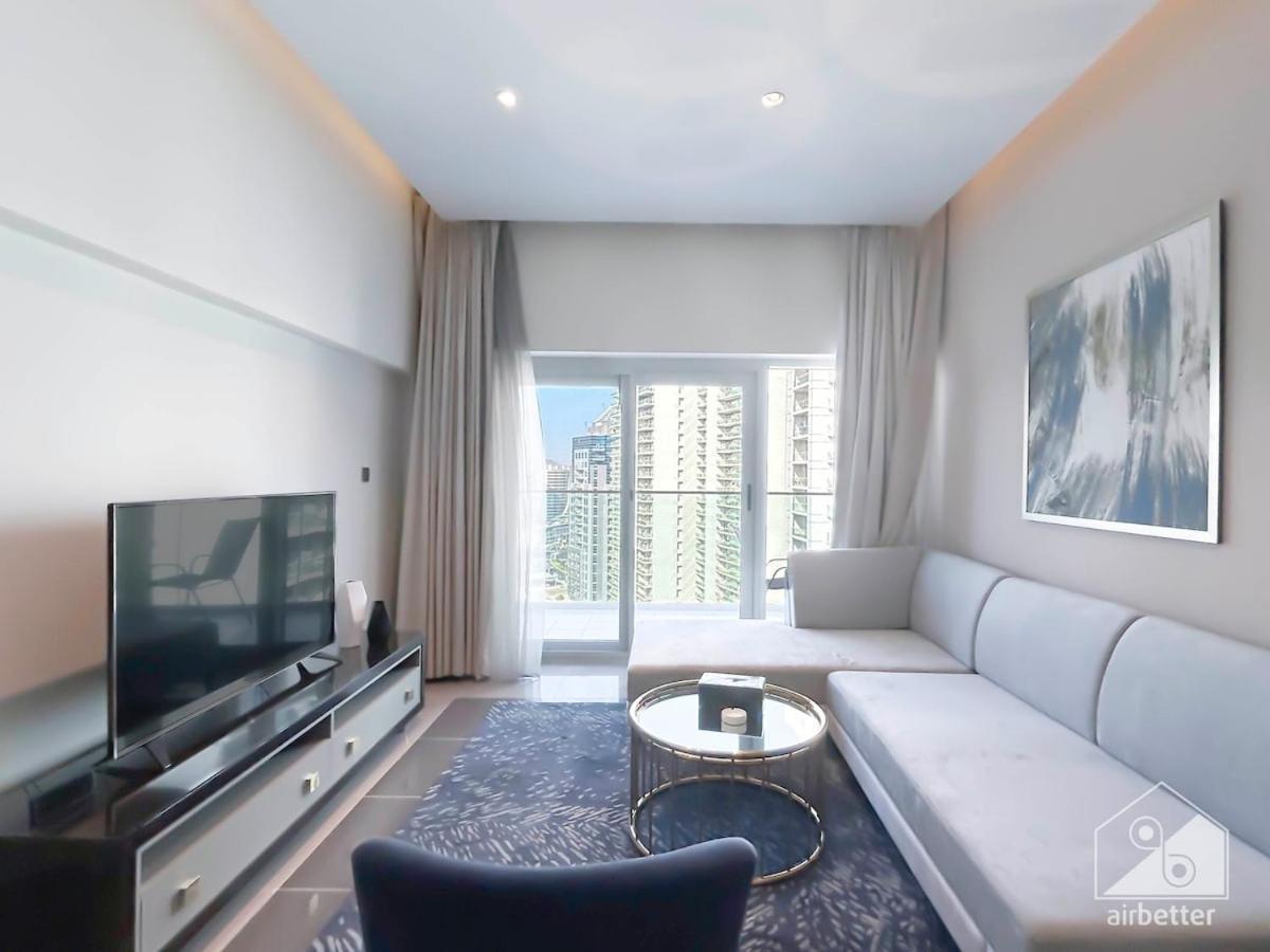 Luxury Stay At Damac Majestine With Balcony & Views ドバイ エクステリア 写真