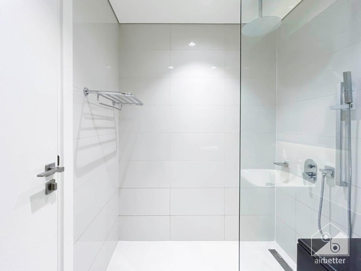 Luxury Stay At Damac Majestine With Balcony & Views ドバイ エクステリア 写真