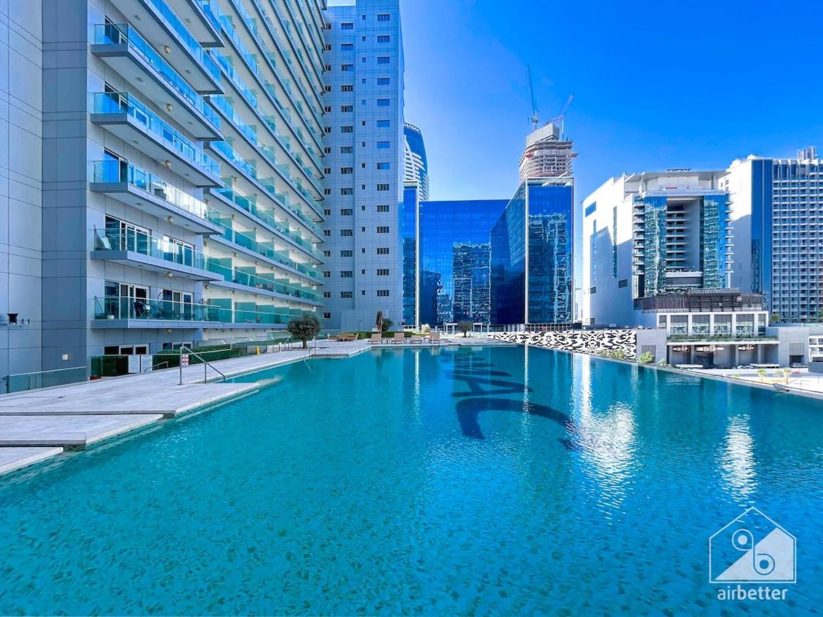 Luxury Stay At Damac Majestine With Balcony & Views ドバイ エクステリア 写真