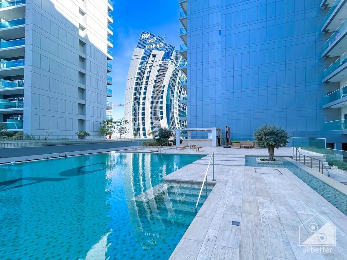 Luxury Stay At Damac Majestine With Balcony & Views ドバイ エクステリア 写真